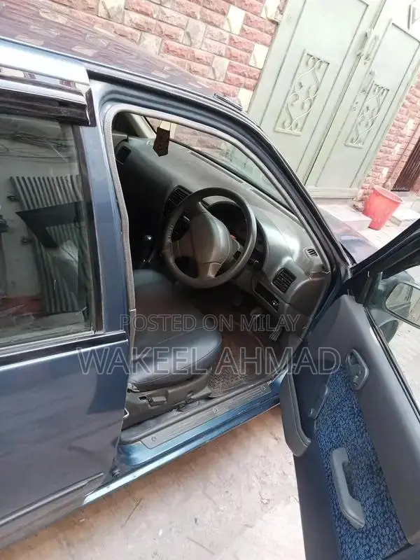 2006 Cultus Sedan - Well Maintained Urban Compact Car