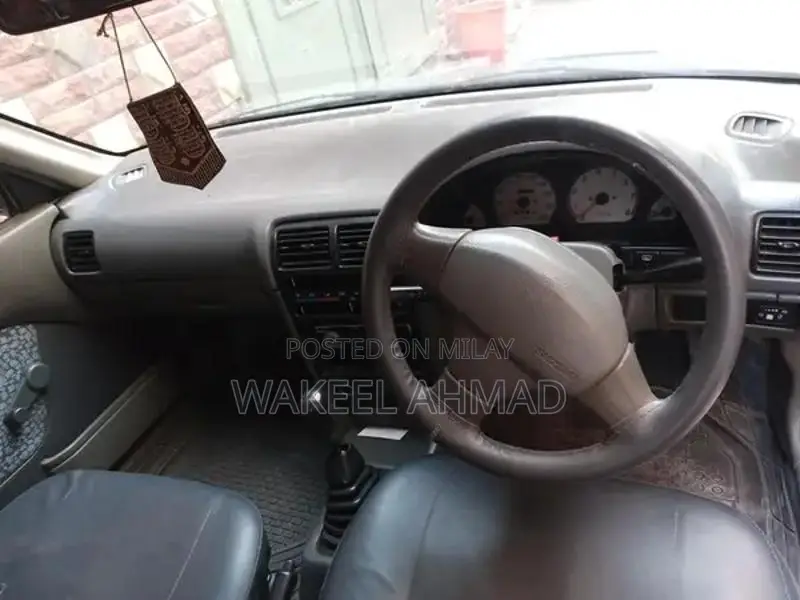 2006 Cultus Sedan - Well Maintained Urban Compact Car