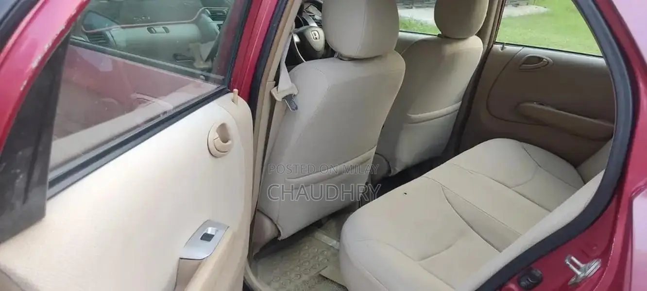 Honda City Sedan - Manual Transmission, Well-Maintained Vehicle