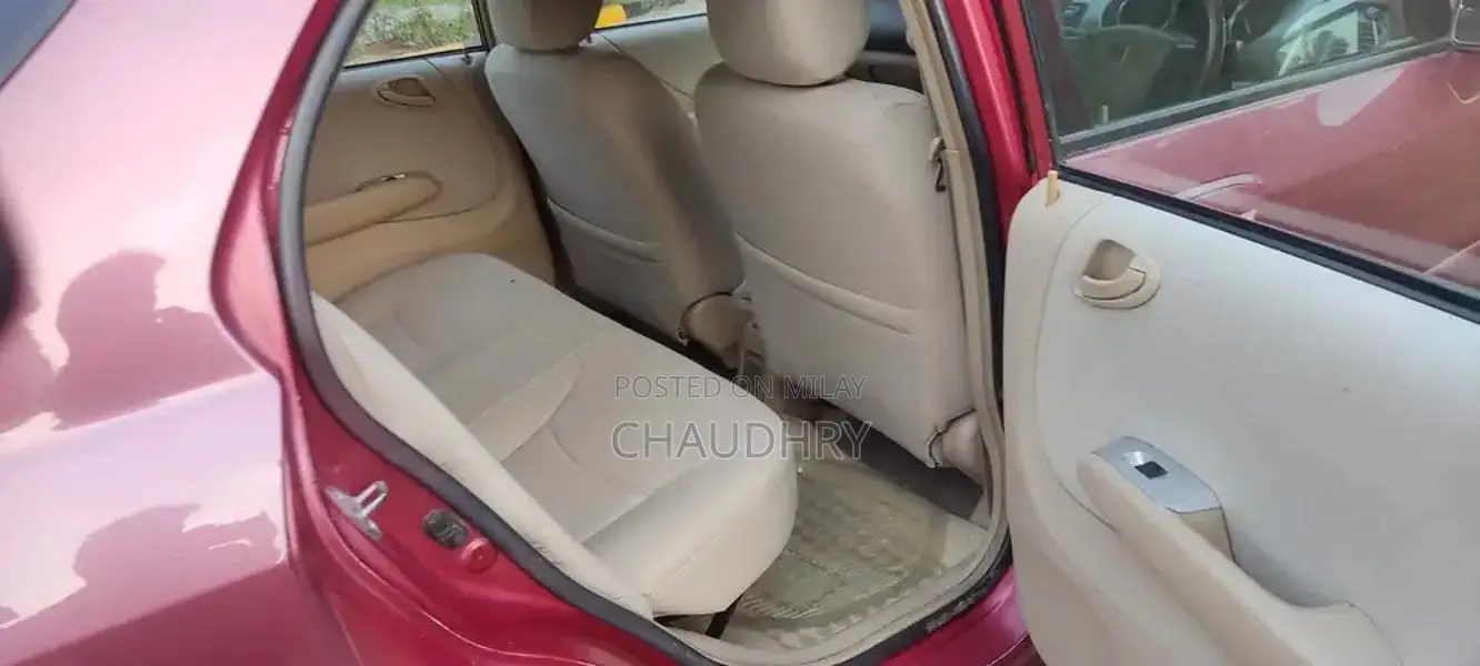 Honda City Sedan - Manual Transmission, Well-Maintained Vehicle