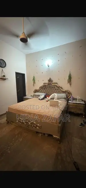 Luxury Sheesham Wood Bedroom Set with Bed Frame and Side Tables