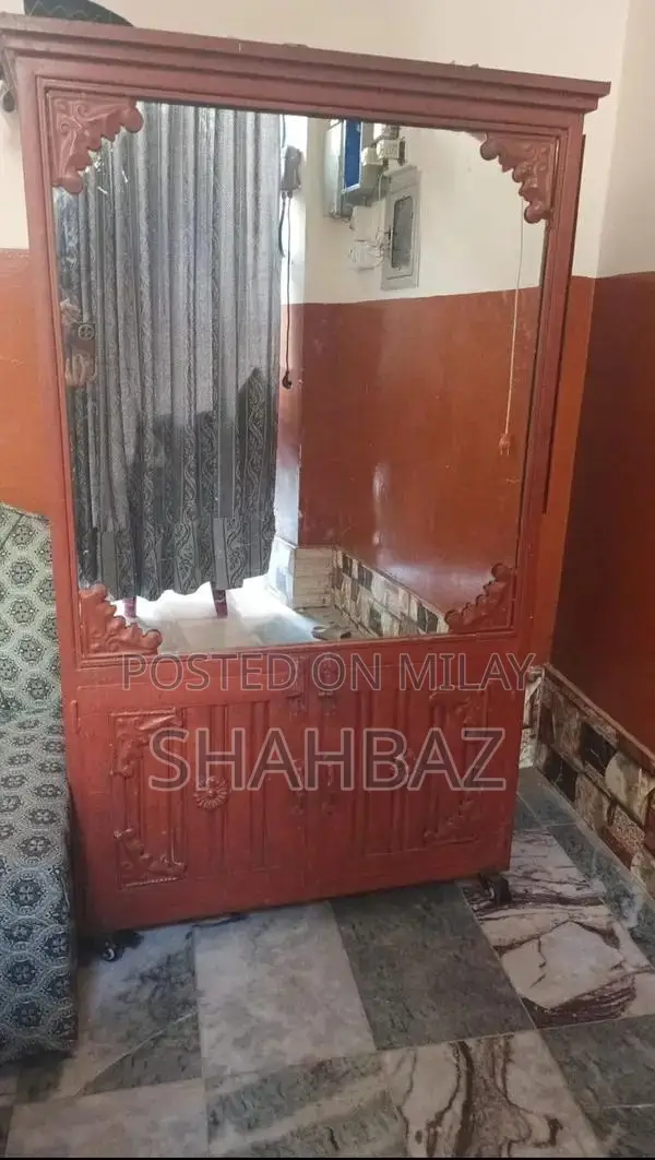 Elegant Parlor Mirror with Integrated Makeup Station