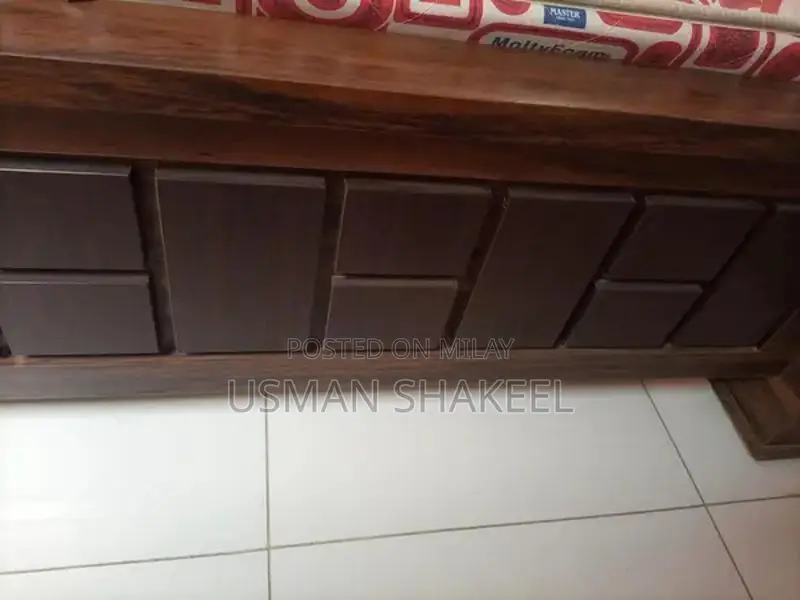 Laminate Wood Bed Frame with Molty Foam Mattress