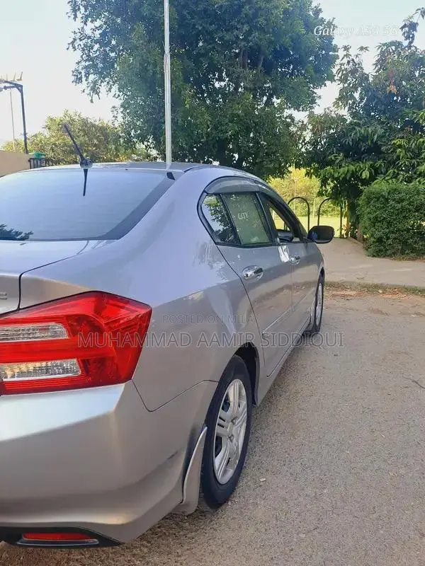 Honda City Prosmetic Sedan - Family Car