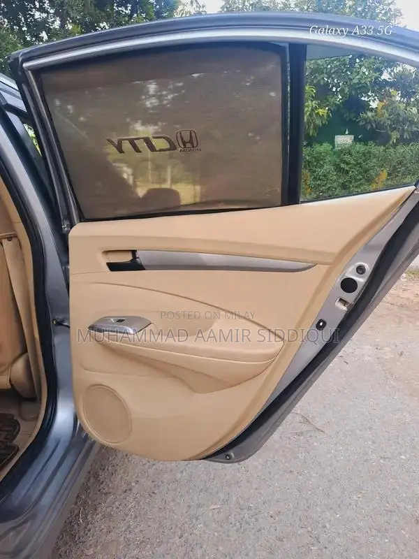 Honda City Prosmetic Sedan - Family Car