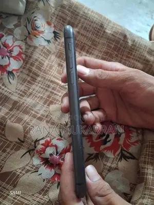 Apple iPhone 11 - Pre-Owned Smartphone with Good Battery