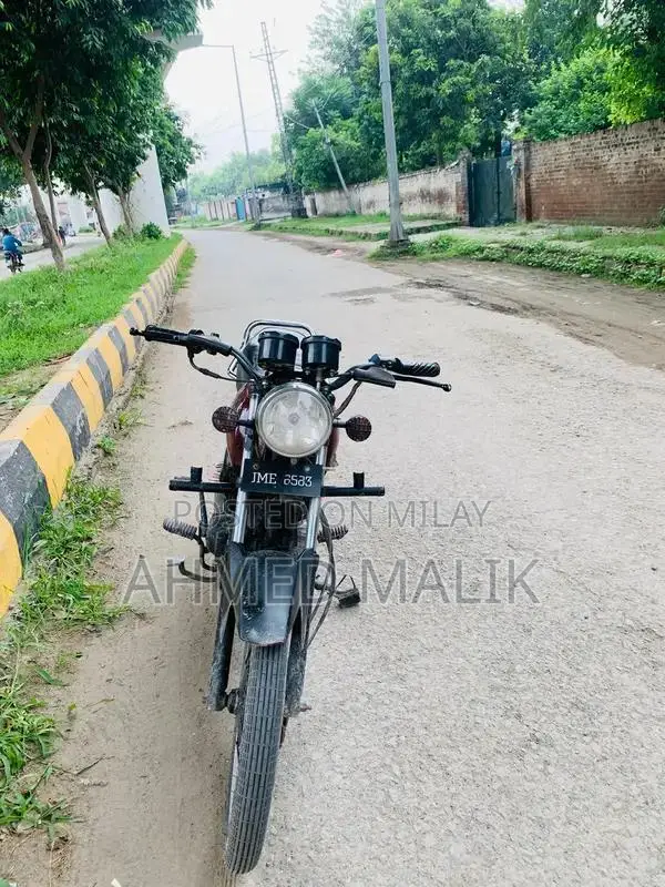 Modified Yamaha 100cc Motorcycle