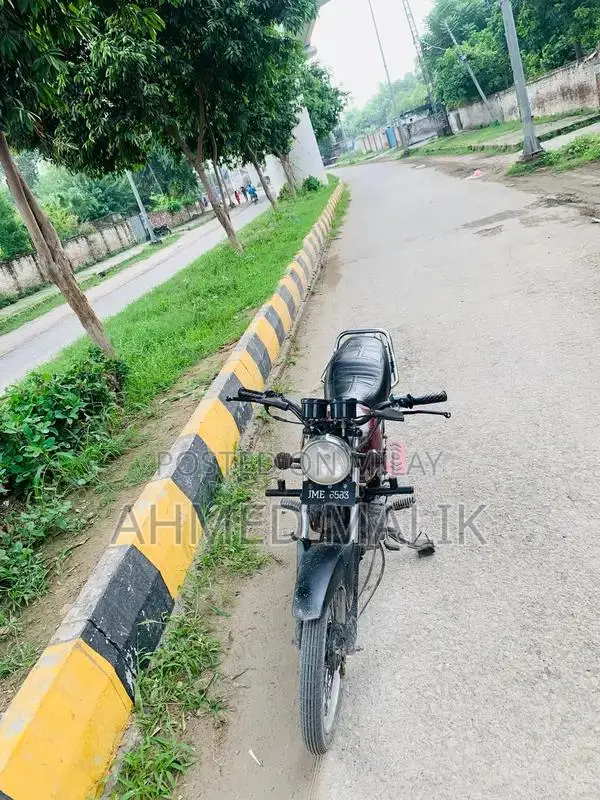 Modified Yamaha 100cc Motorcycle