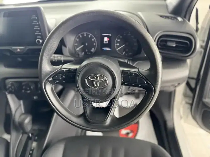 Toyota Yaris 2021 Sedan - Low Mileage Imported Vehicle