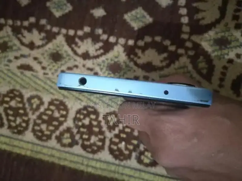 Redmi 12 Smartphone: 8GB RAM, 128GB Storage, High-Performance Mobile