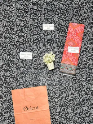 *Product Name*: 3 PCS Women's Unstitched Khaddar Printed Suit