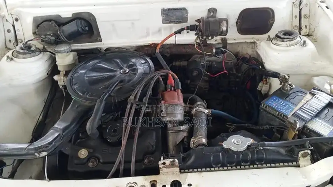 Suzuki Mehran VXR Reliable City Car with Low Mileage