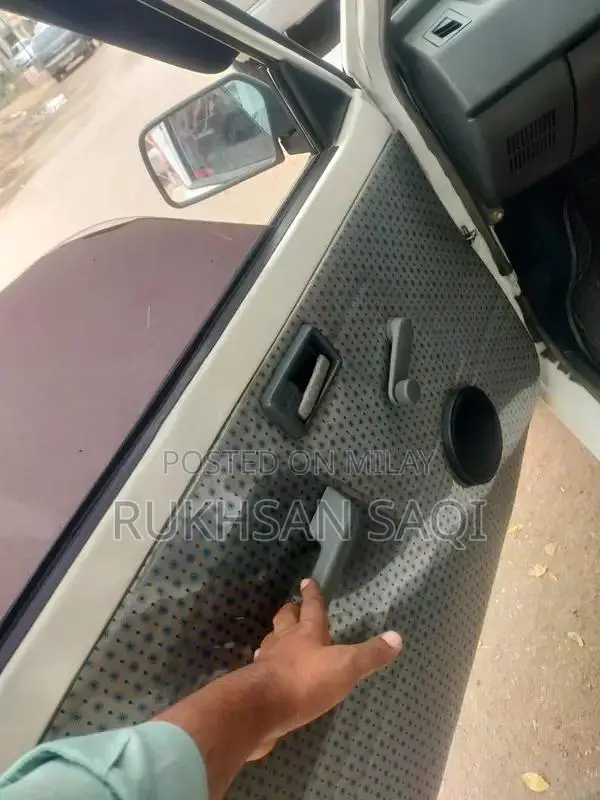 Suzuki Mehran VXR Reliable City Car with Low Mileage