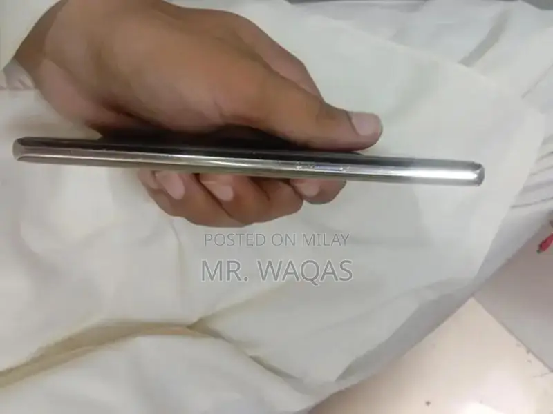 Galaxy Note 8 Smartphone with Dual SIM and Large Storage