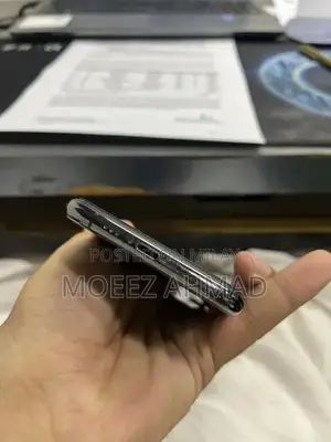 Apple iPhone XS 64GB Black Smartphone