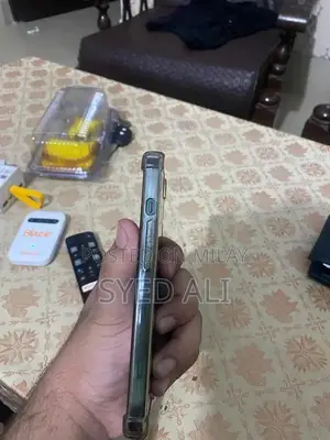 Apple iPhone 13 128GB Smartphone - Minor Cosmetic Dot