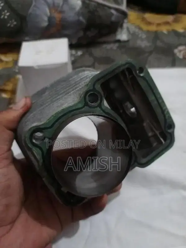 Honda 125cc Motorcycle Cylinder and Piston Kit