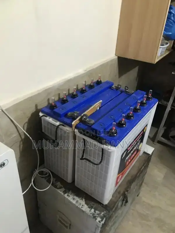 Fronus PV5200 4.2kW Solar Inverter with Phoenix Batteries