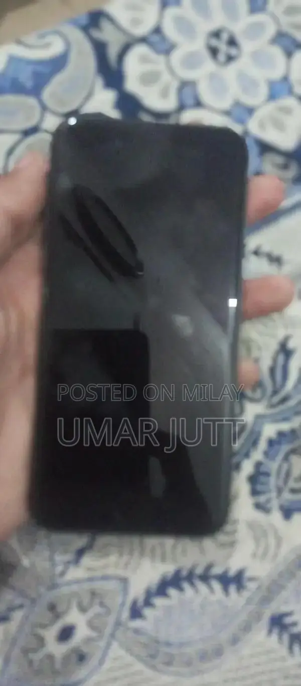 Pre-owned iPhone 8 with High Battery Performance