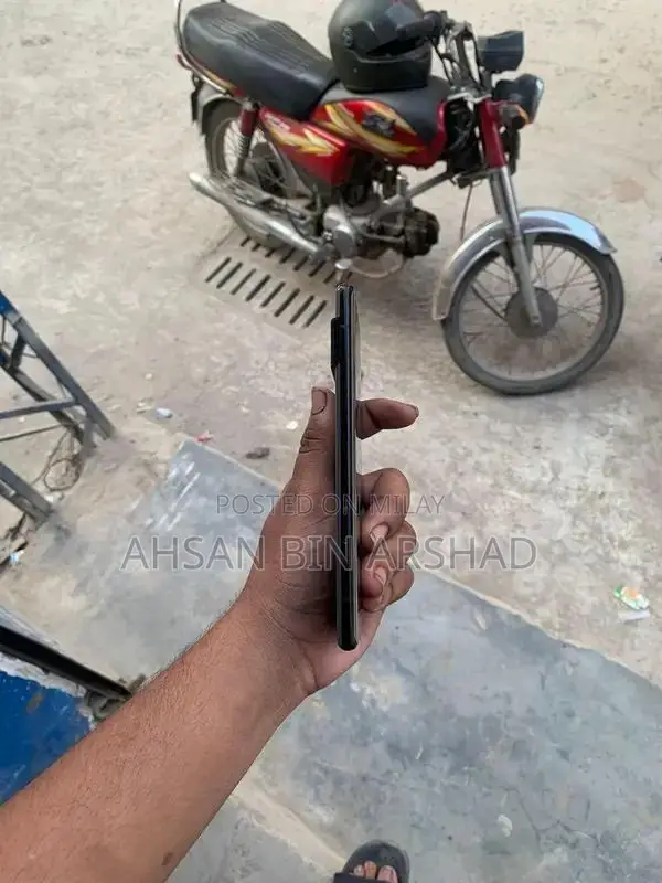 Google Pixel 6 Pro Smartphone Premium Android Device