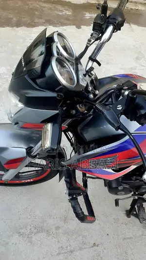 Honda CB 150f Motorcycle - 2019 Model Low Mileage
