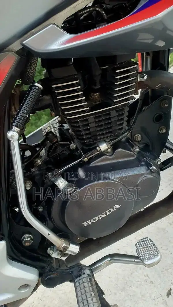 Honda CB 150f Motorcycle - 2019 Model Low Mileage