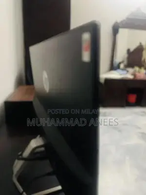 HP 24F 24-inch Display with Minor Panel Issue