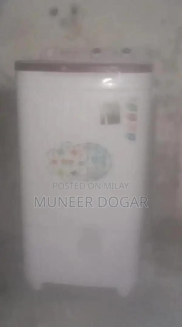 Dawlance Washing Machine - Lightly Used Home Appliance