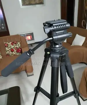 Icon 2-in-1 Professional Camera Monopod and Tripod Stand