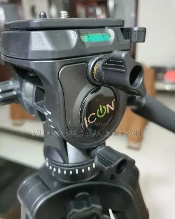 Icon 2-in-1 Professional Camera Monopod and Tripod Stand