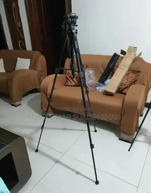 Icon 2-in-1 Professional Camera Monopod and Tripod Stand