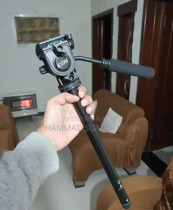 Icon 2-in-1 Professional Camera Monopod and Tripod Stand