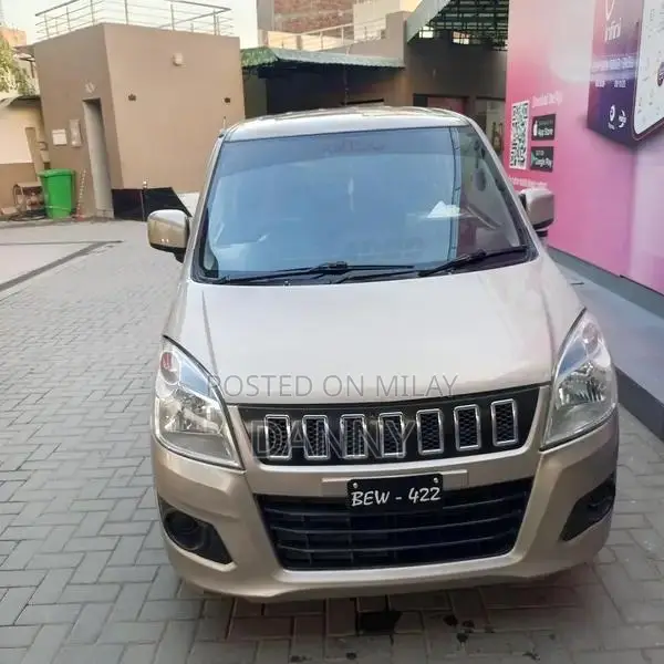 Wagan R Compact Sedan 2015/2016 Model