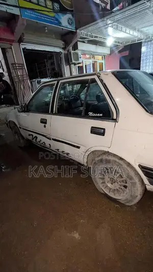 Nissan Sunny 86 Sedan - Reliable Compact Car