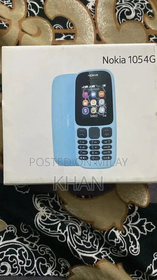 Compact 4G Feature Phone with Basic Functionality