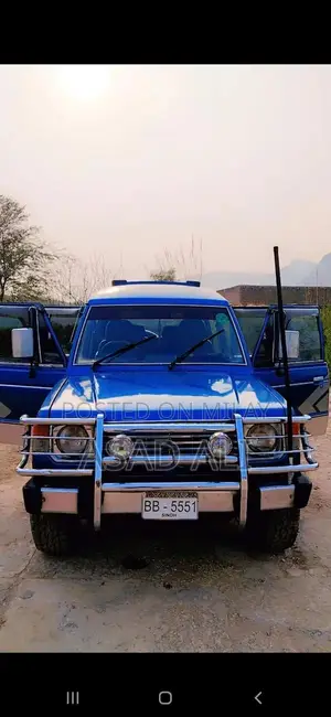 Mitsubishi Pajero SUV - Well-Maintained with New Tires