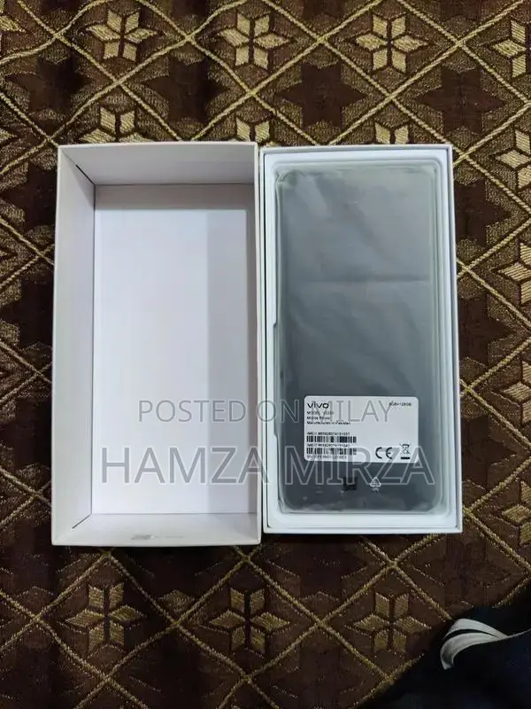 Vivo Smartphone with 6GB RAM and 128GB Storage