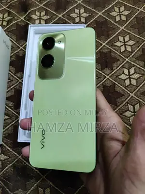 Vivo Smartphone with 6GB RAM and 128GB Storage