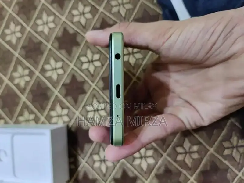 Vivo Smartphone with 6GB RAM and 128GB Storage