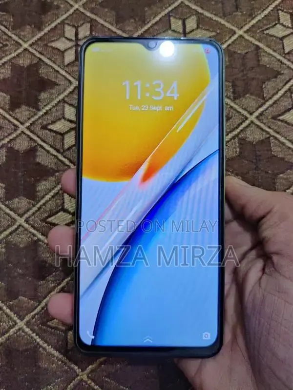 Vivo Smartphone with 6GB RAM and 128GB Storage