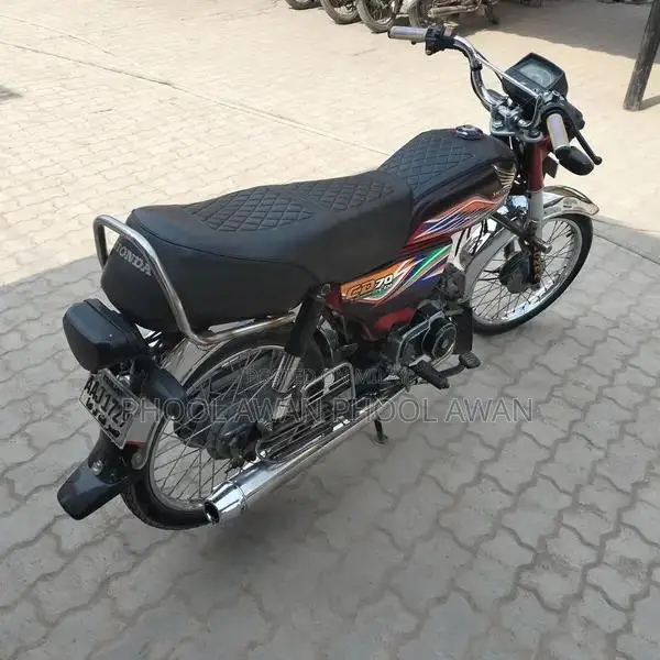 Honda CD 70 Motorcycle - Well-Maintained Single Cylinder Bike
