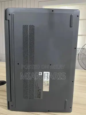 Lenovo Laptop i3 11th Gen 8GB RAM 128GB SSD Ultrabook