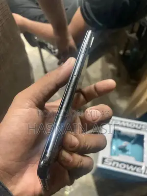 Apple iPhone XS Max Premium Smartphone, 256GB Storage