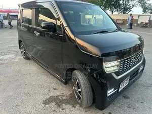 Photo - Hounda WGN Compact Wagon - Reliable Family Vehicle