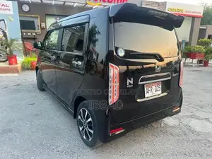 Hounda WGN Compact Wagon - Reliable Family Vehicle