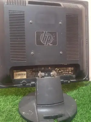 HP Monitor L17906 - High-Performance Display