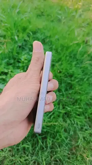 Infinix Wireless Magnetic Power Bank 5000mAh