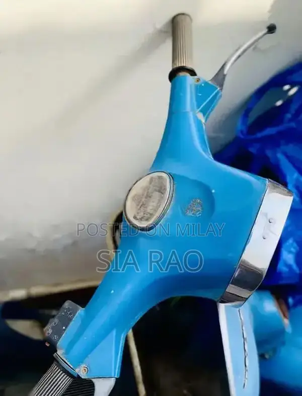 Classic Vespa 150cc Scooter with Performance Upgrades