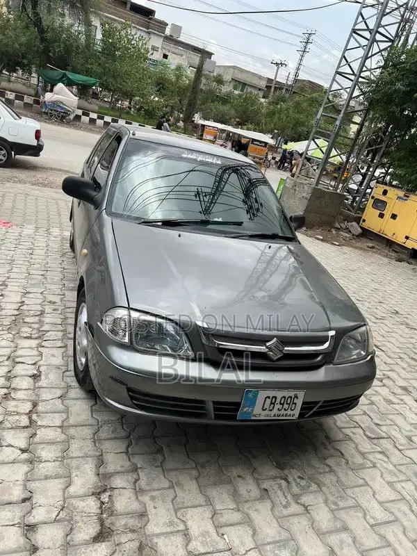 Suzuki Cultus 2014 Compact Sedan