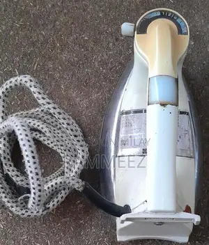 Photo - Japanese Style Dry Iron for Efficient Clothing Care